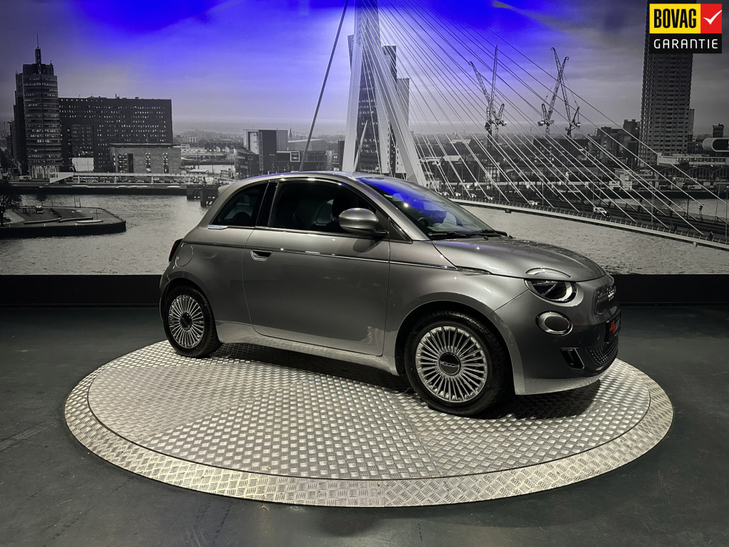 Fiat 500 icon 42 kwh *carplay*camera*
