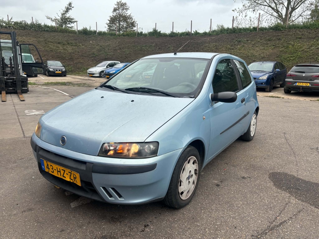 Fiat Punto 1.2-16v elx speedg.