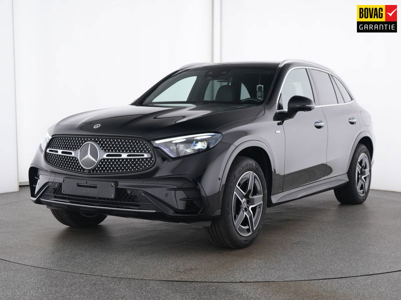 Mercedes-Benz Glc 300e 4matic amg line advanced plus automaat ,panoramaschuifdak, digital light , 360 graden camera