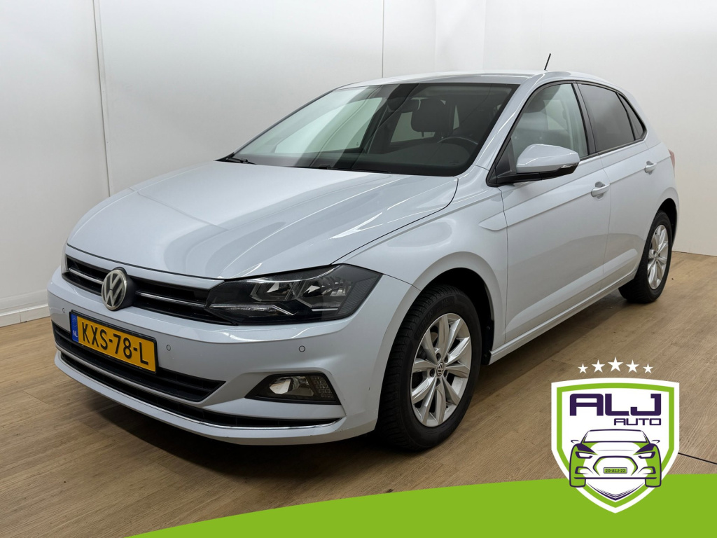 Volkswagen Polo occasion 1.0 tsi beats | grijs | tweedehands volkswagen polo | airco | cruisecontrol | bluetooth / carplay audio
