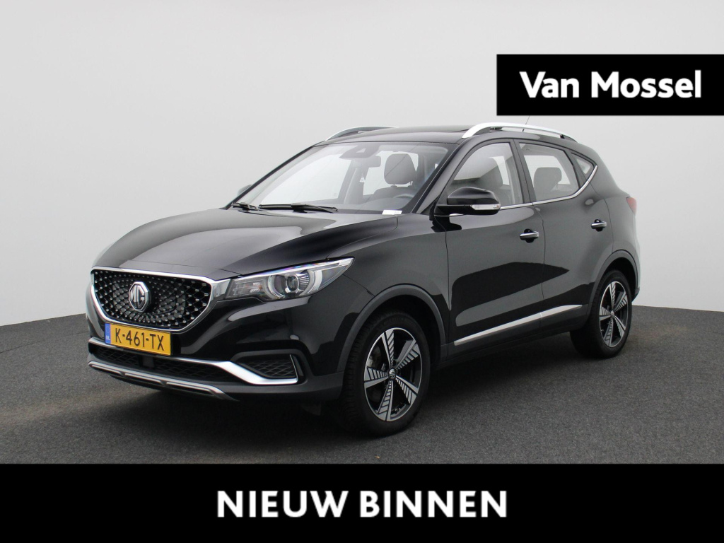 MG Zs Ev mg luxury 45 kwh | automaat | panoramadak | leder | navigatie | airco | achteruitrijcamera | apple carplay / android auto | stoelverwarming | lichtmetalen velgen | trekhaak