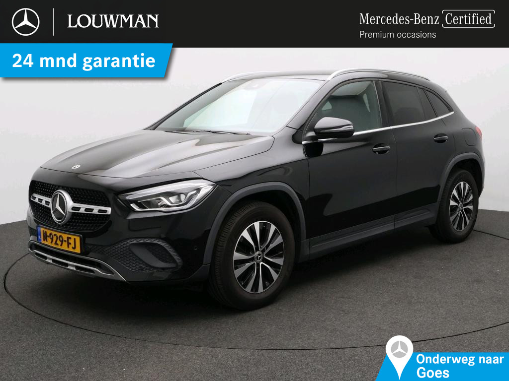 Mercedes-Benz Gla-klasse 180 business solution ledkoplampen | stoelverwarming | parkeerpakket met achteruitrijcamera | spiegelpakket. inclusief 24 maanden mercedes-benz certified garantie voor europa.