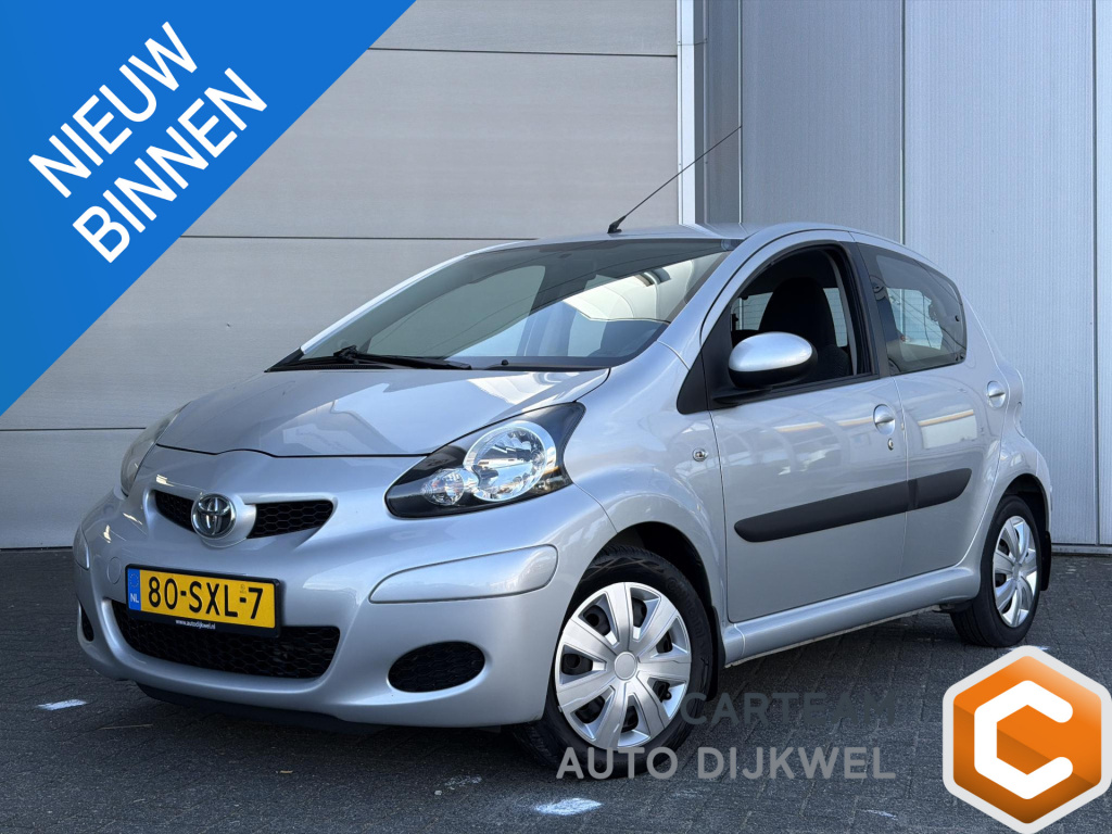 Toyota Aygo 1.0-12v comfort navigator