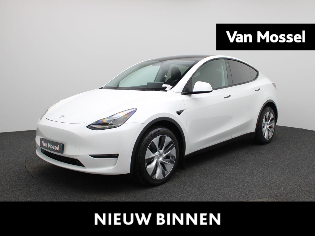 Tesla Model Y long range awd 75 kwh | fsd | btw-auto | lage km std. | panorama dak | stoel verwarming | leder | navigatie | climate control | camera | parkeer sensoren | led | elec. achterklep