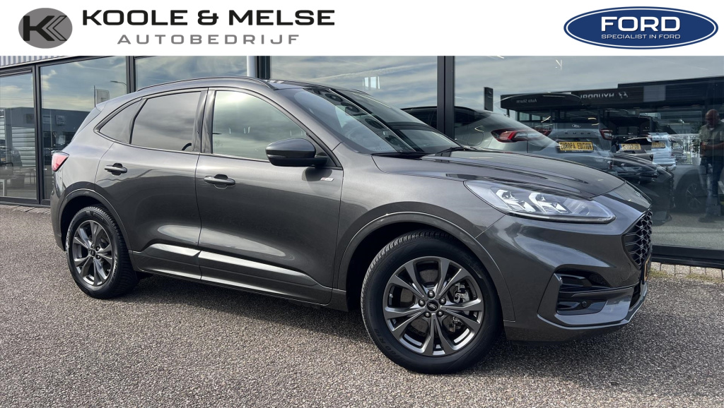 Ford Kuga 2.5 phev e-cvt 225pk st-line x , trekhaak , winterpack ( voorruitverwarming , stoel en stuurverwarming )