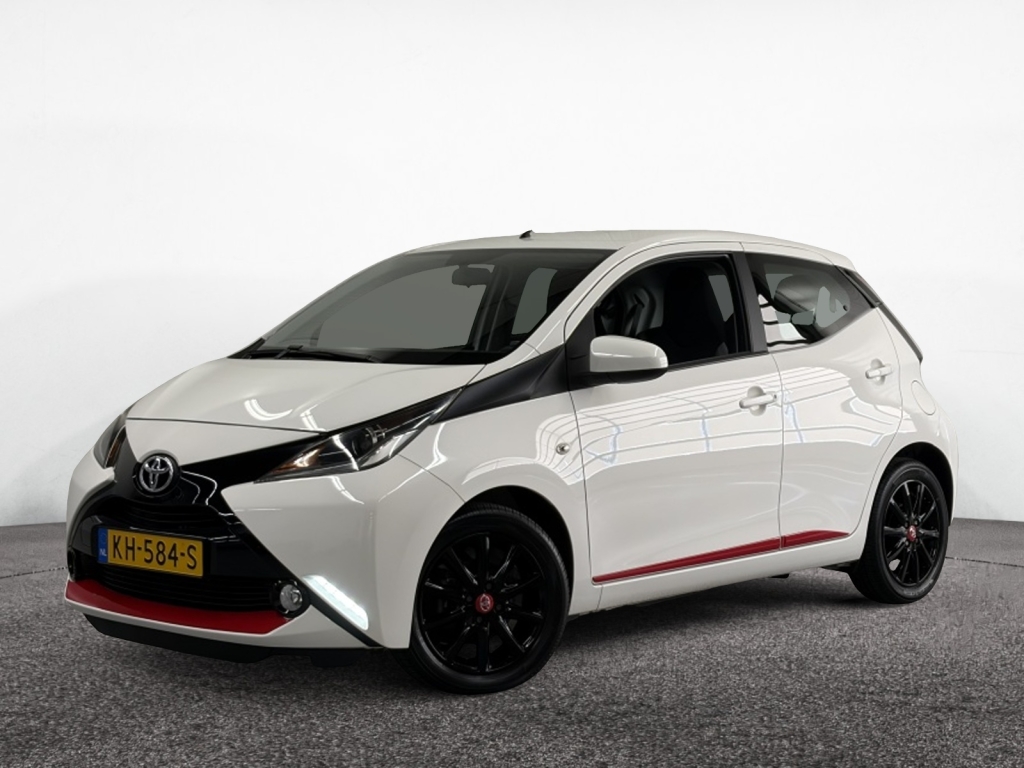 Toyota Aygo 1.0 vvt-i x-play
