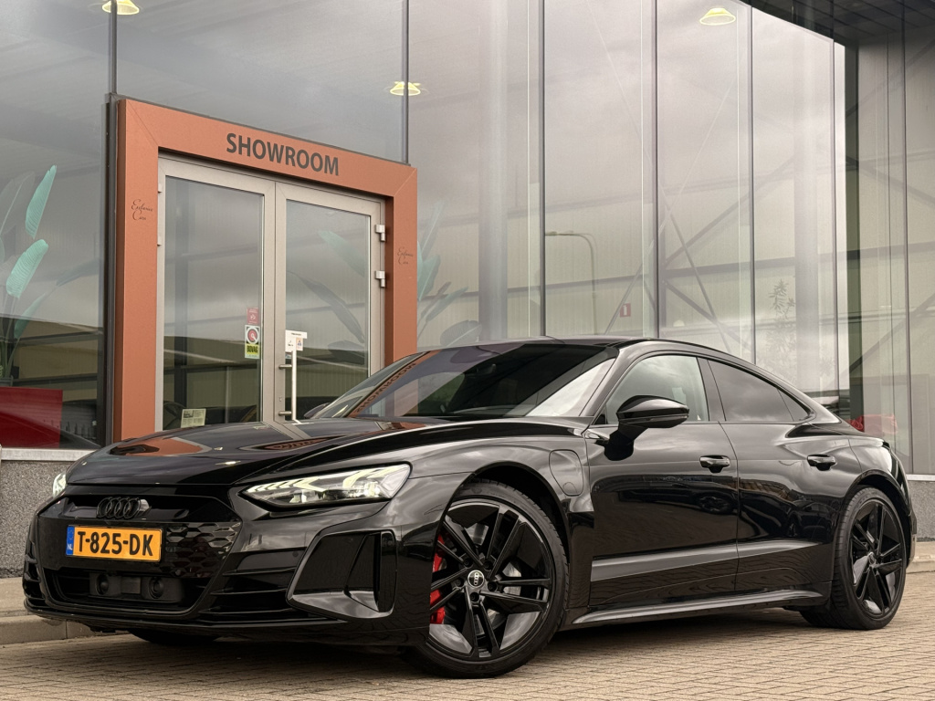 Audi E-tron Gt 93 kwh | audi exclusive | bang & olufsen | apple carplay | drive select | stoelverwarming / verkoeling | achterwielbesturing |