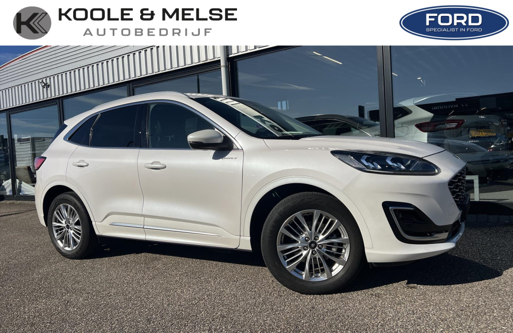 Ford Kuga 2.5 phev e-cvt 225pk vignale , trekhaak , winterpack met voorruitverwarming ,stoel en stuurverwarming
