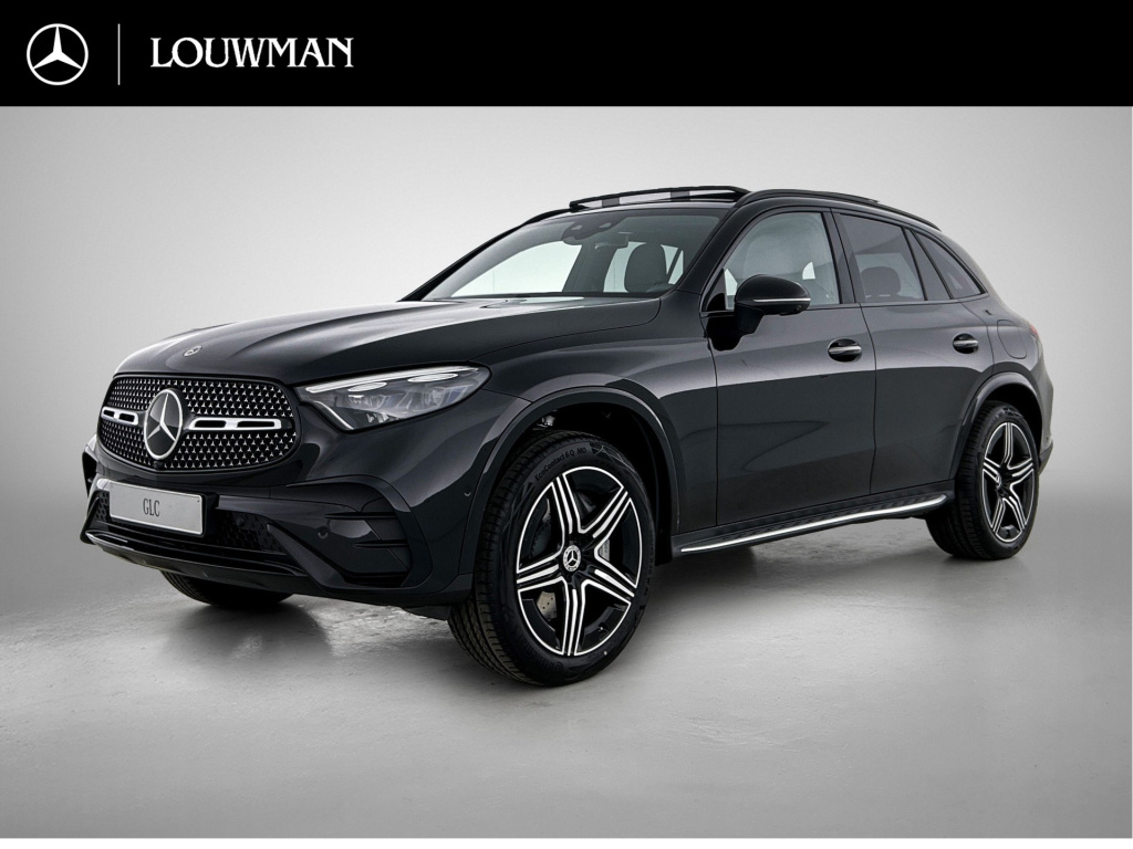 Mercedes-Benz Glc 300e 4matic business solution amg | premium | winterpakket | nightpakket | rijassistentiepakket plus | trekhaak | panoramaschuifdak | burmester® 3d surround sound | middenconsole metaalstructuur | 20 inch vijfspaaks lichtm...