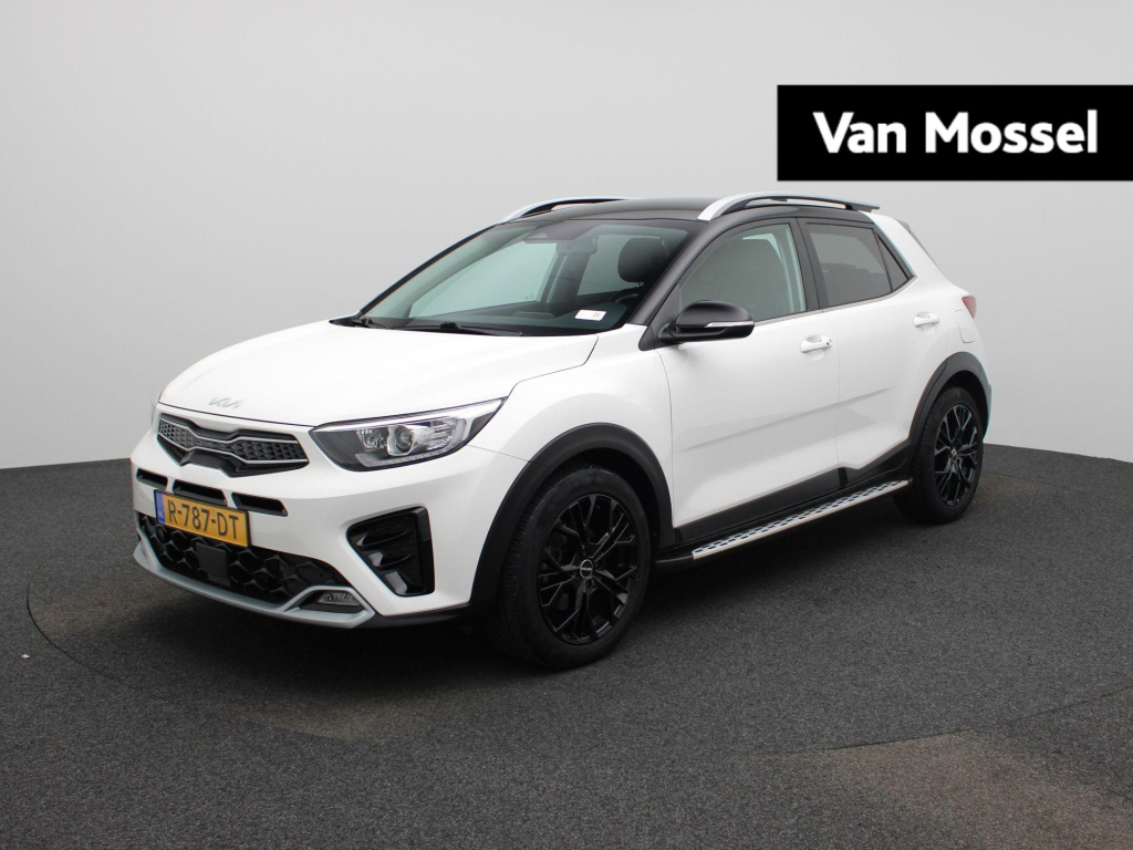 Kia Stonic 1.0 t-gdi mhev gt-line | navigatie | apple carplay/ android auto | half leder | trekhaak | stoel/stuur verwarming | climate control | parkeer sensoren | camera | cruise control | lmv |