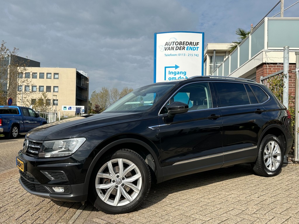 Volkswagen Tiguan Allspace 1.4 tsi comfortline 7p. trekhaak panoramadak elec. kofferklep