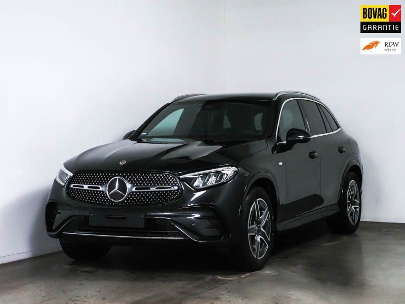 Mercedes-Benz Glc 300e 4matic amg line automaat advanced plus , luchtvering , gestuurde achteras , stoelen met memory ,