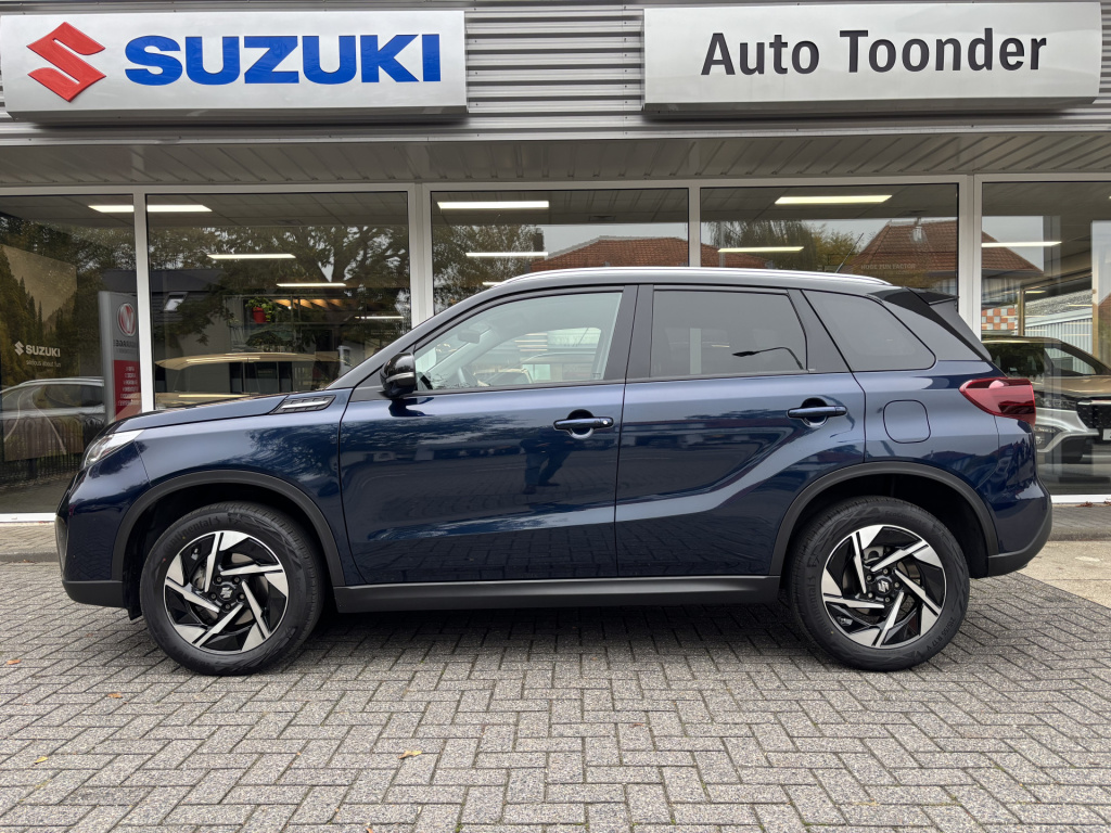 Suzuki Vitara 1.4 boosterjet style smart hybrid
