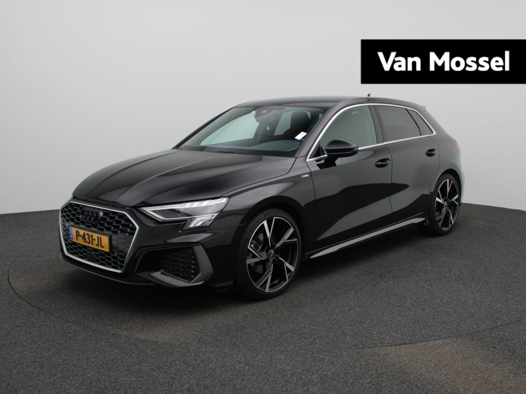 Audi A3 sportback 30 tfsi s edition | automaat | 2x s-line | vlak stuur | navigatie | zwarte hemel | apple carplay / android auto | leder | virtual cockpit | climate control | cruise control |