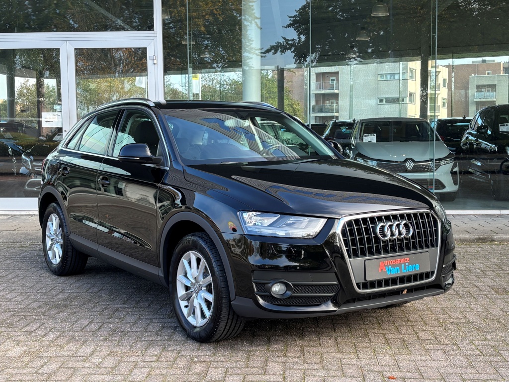 Audi Q3 1.4 tfsi 150pk pro line- trekhaak- navigatie-rijklaarprijs incl. garantie