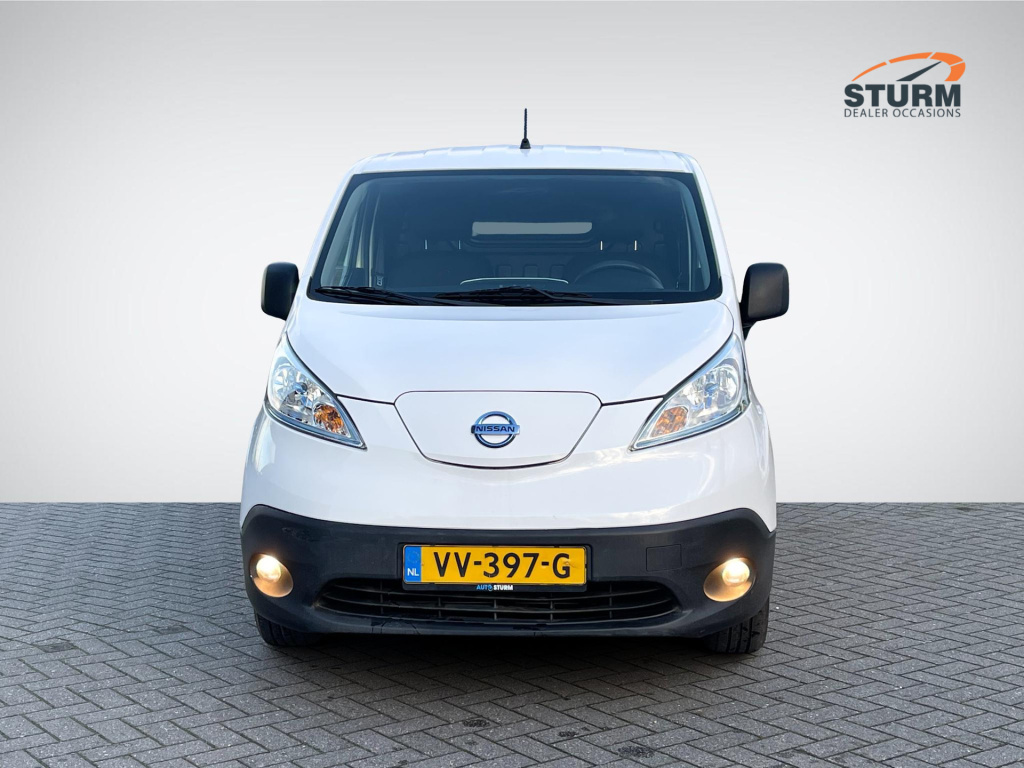 Nissan E-nv200