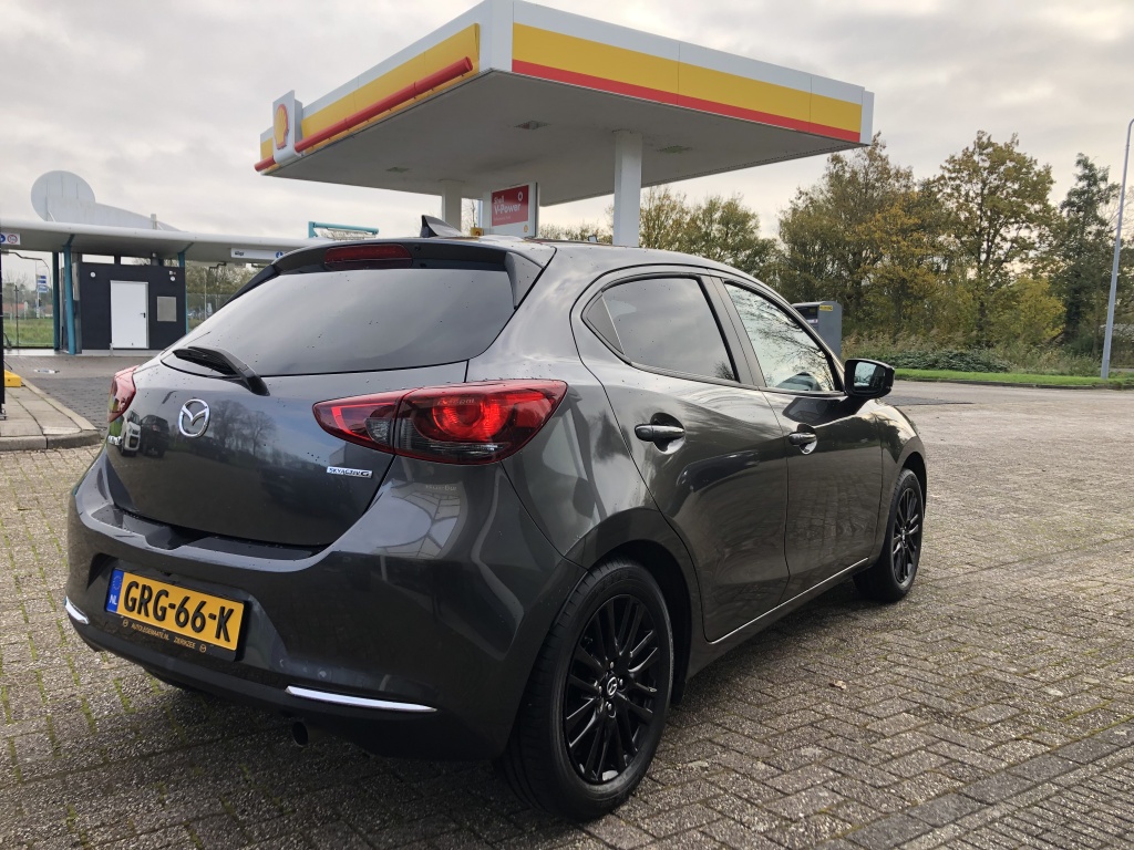 Mazda 2
