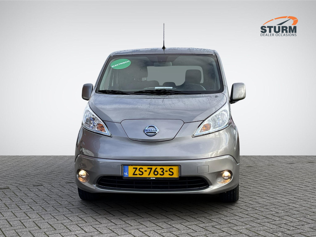 Nissan E-nv200