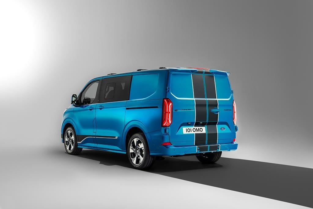 Ford E-transit Custom