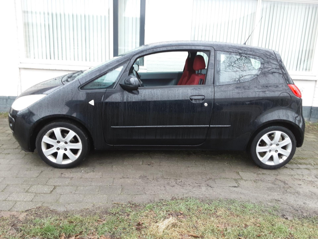 Mitsubishi Colt