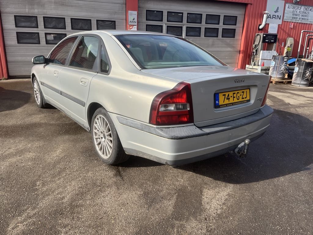 Volvo S80