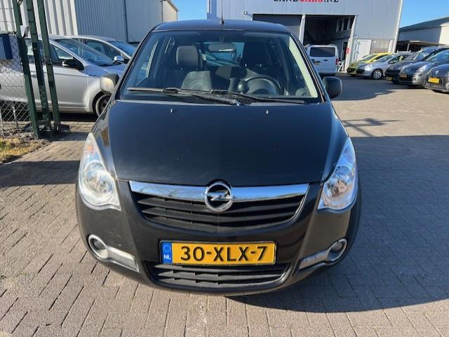Opel Agila