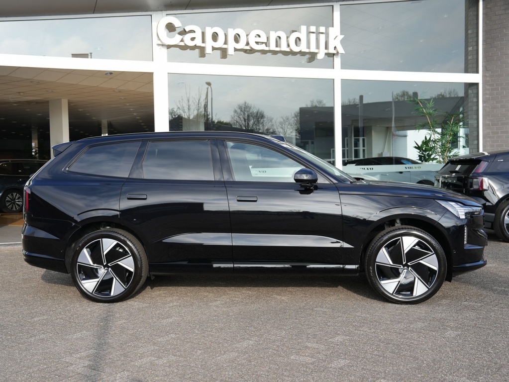 Volvo Ex90