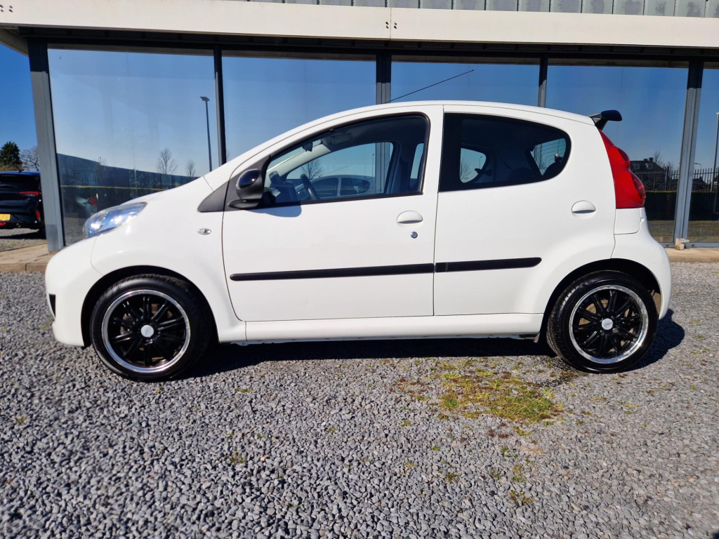 Peugeot 107