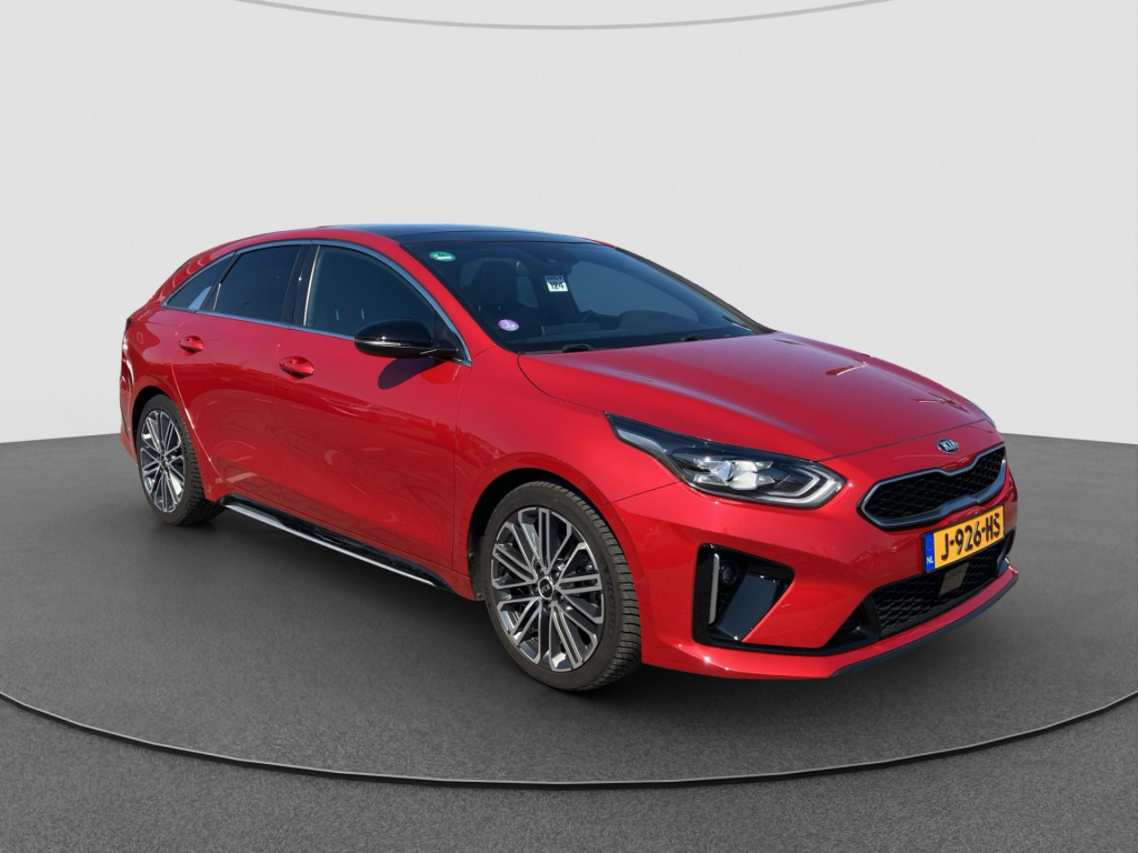 Kia Proceed