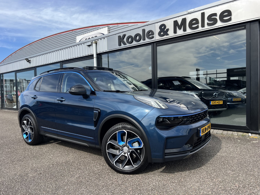 Lynk & Co 01