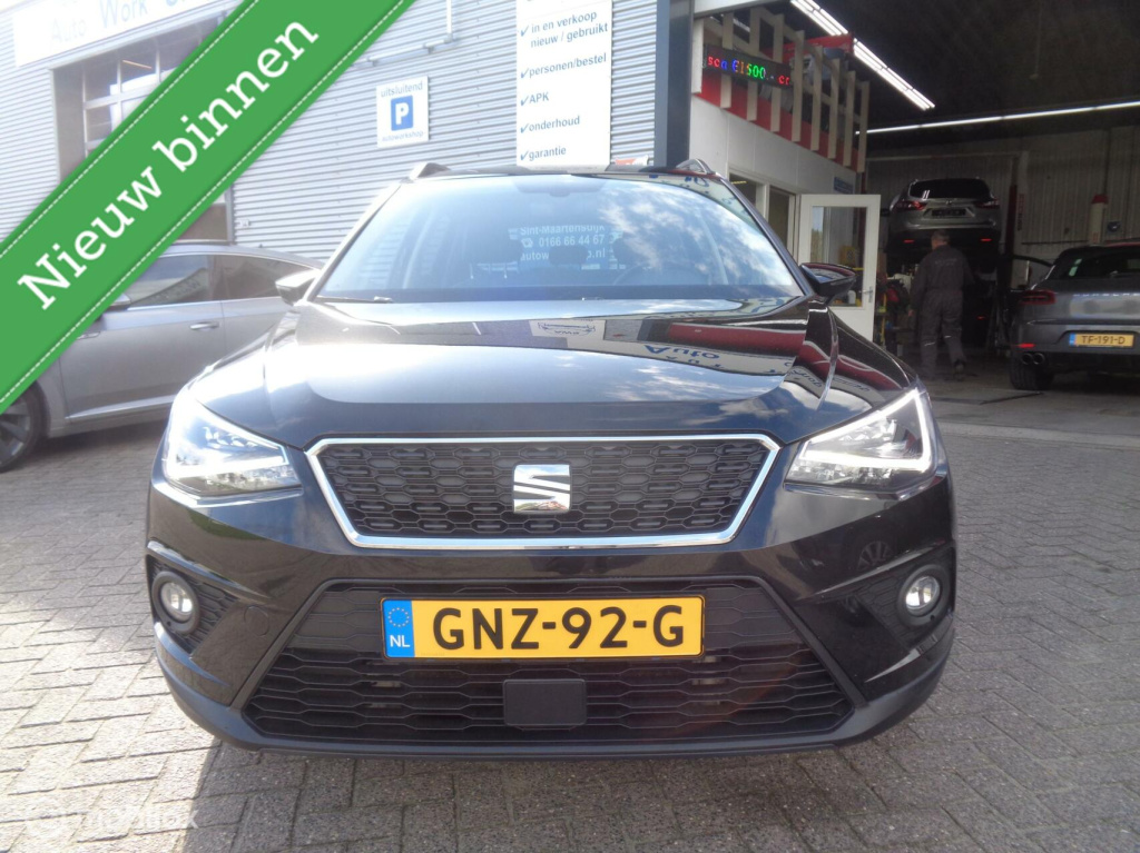 Seat Arona