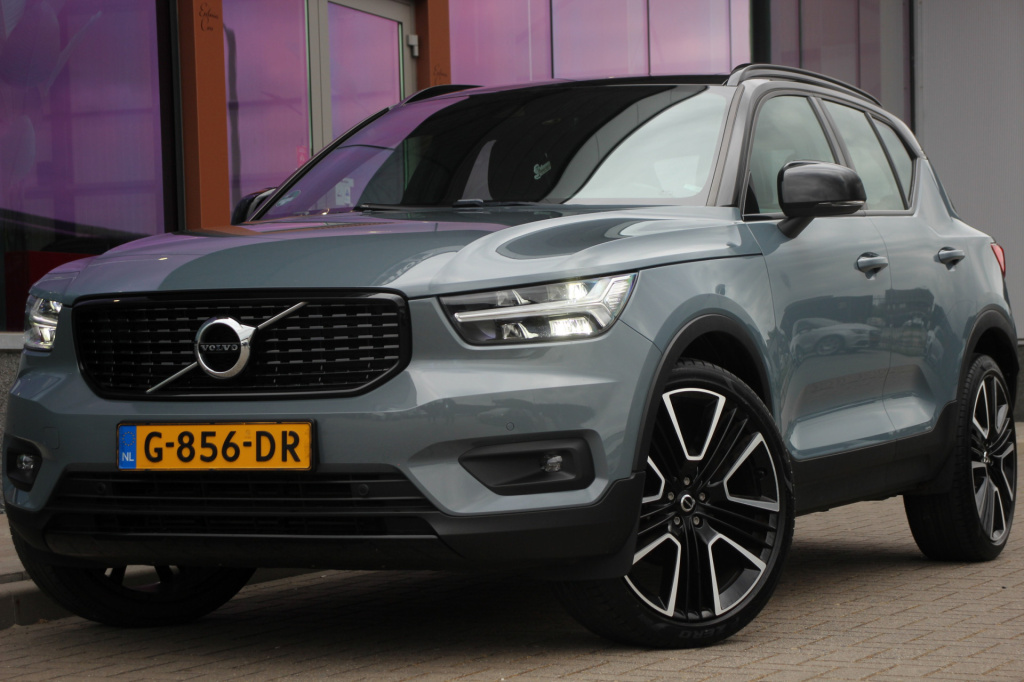 Volvo XC40