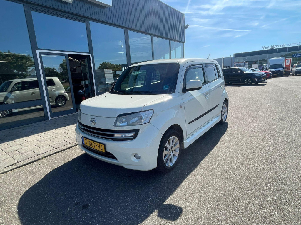 Daihatsu Materia