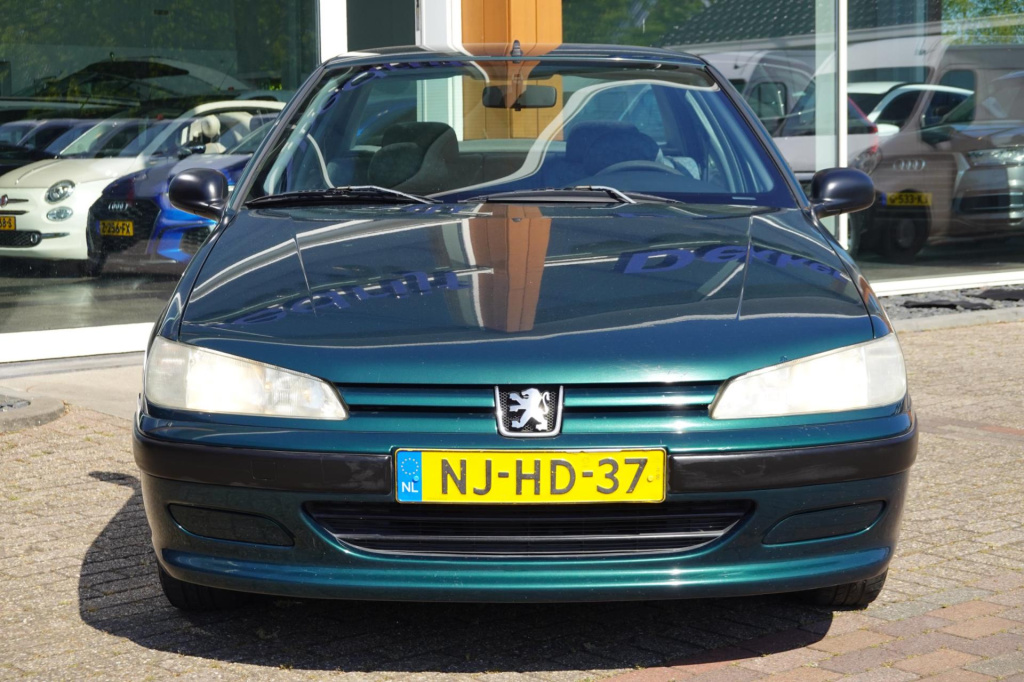 Peugeot 406