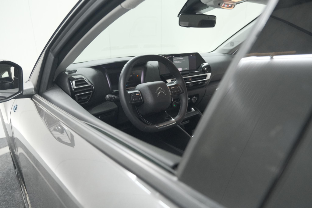 Citroen Ë-c4