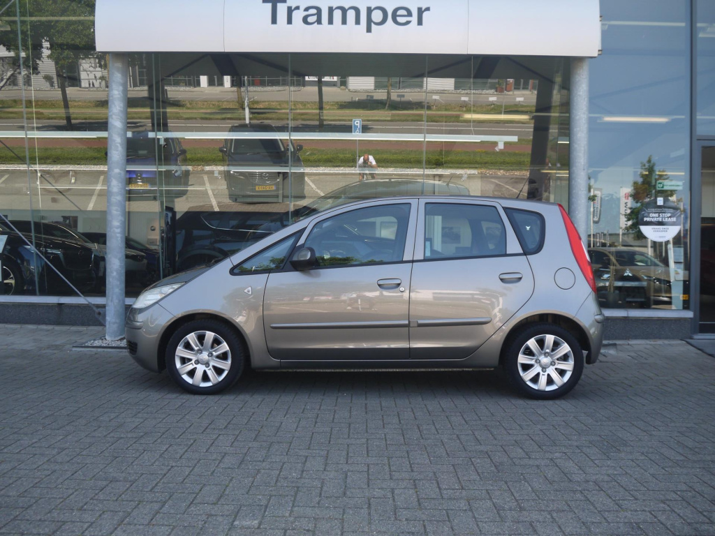 Mitsubishi Colt