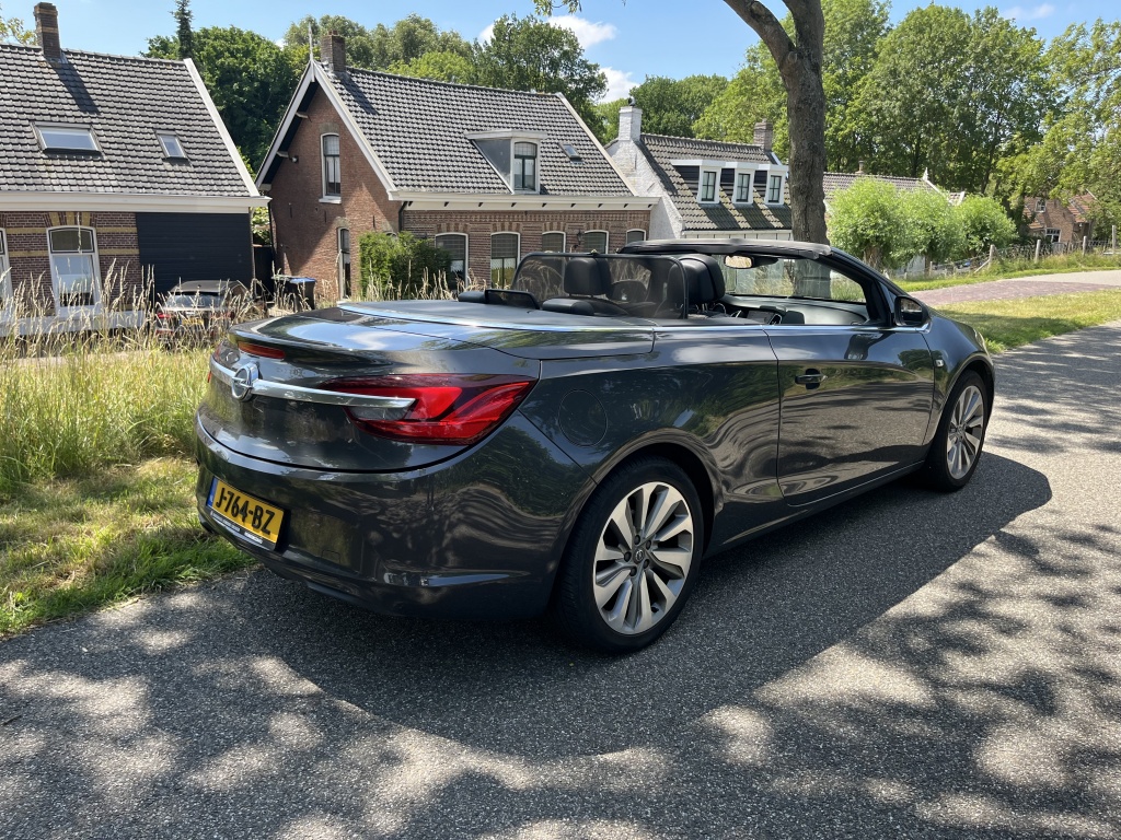 Opel Cascada