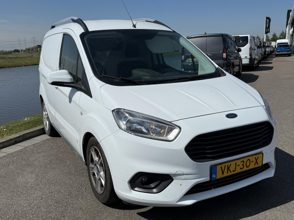 Ford Transit Courier