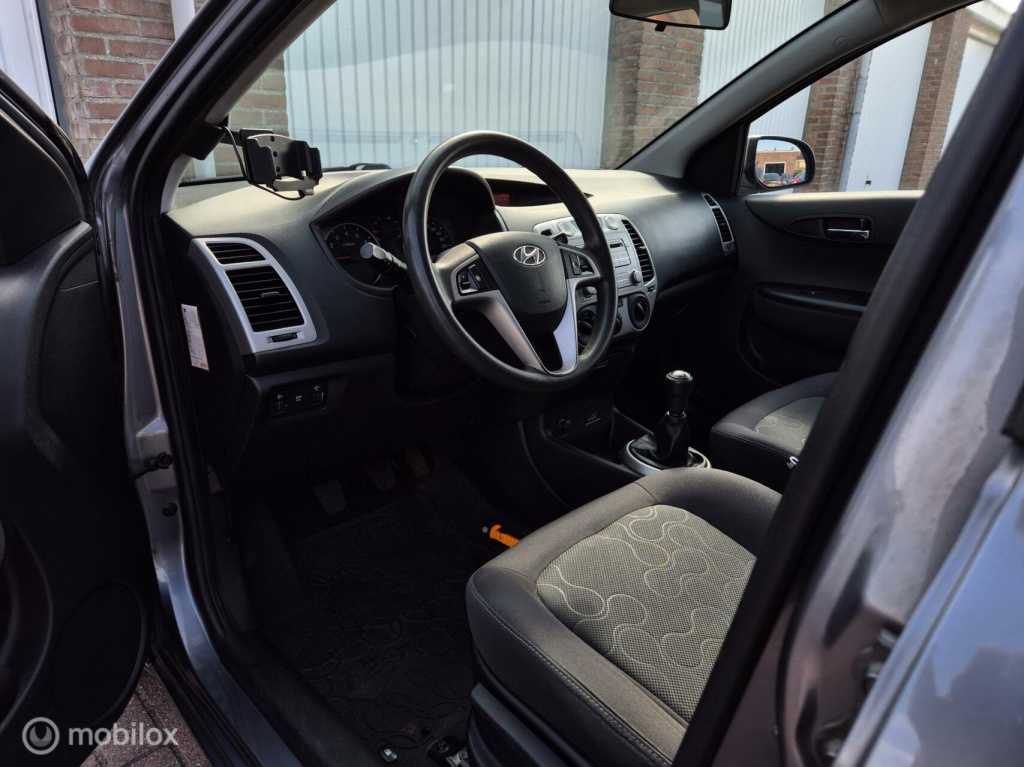 Hyundai I 20
