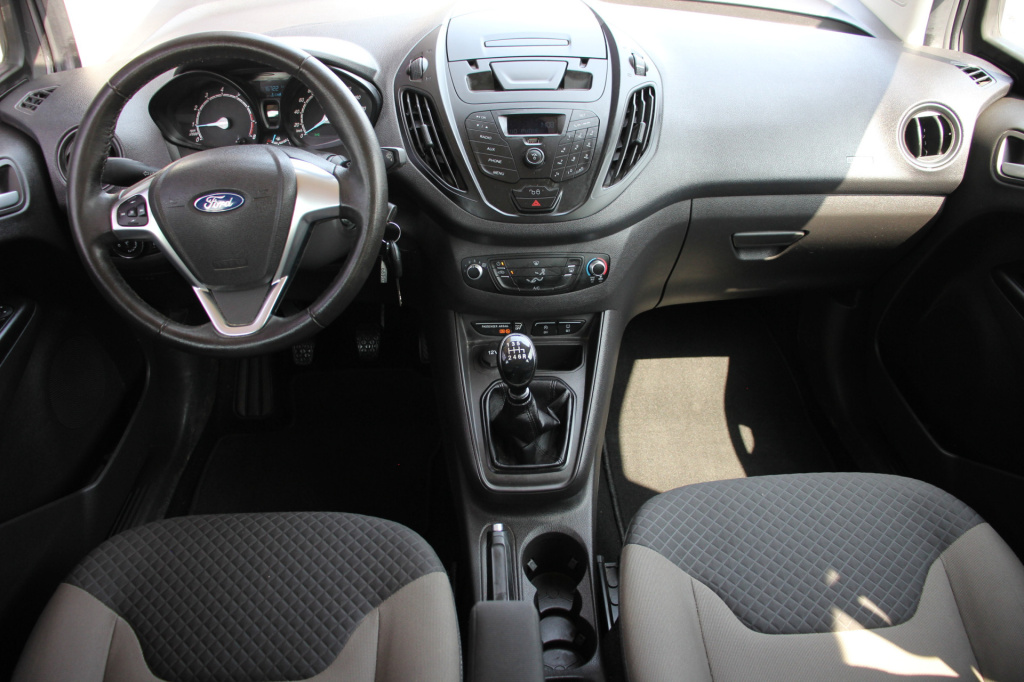 Ford Tourneo