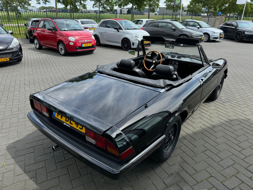 Alfa Romeo Spider