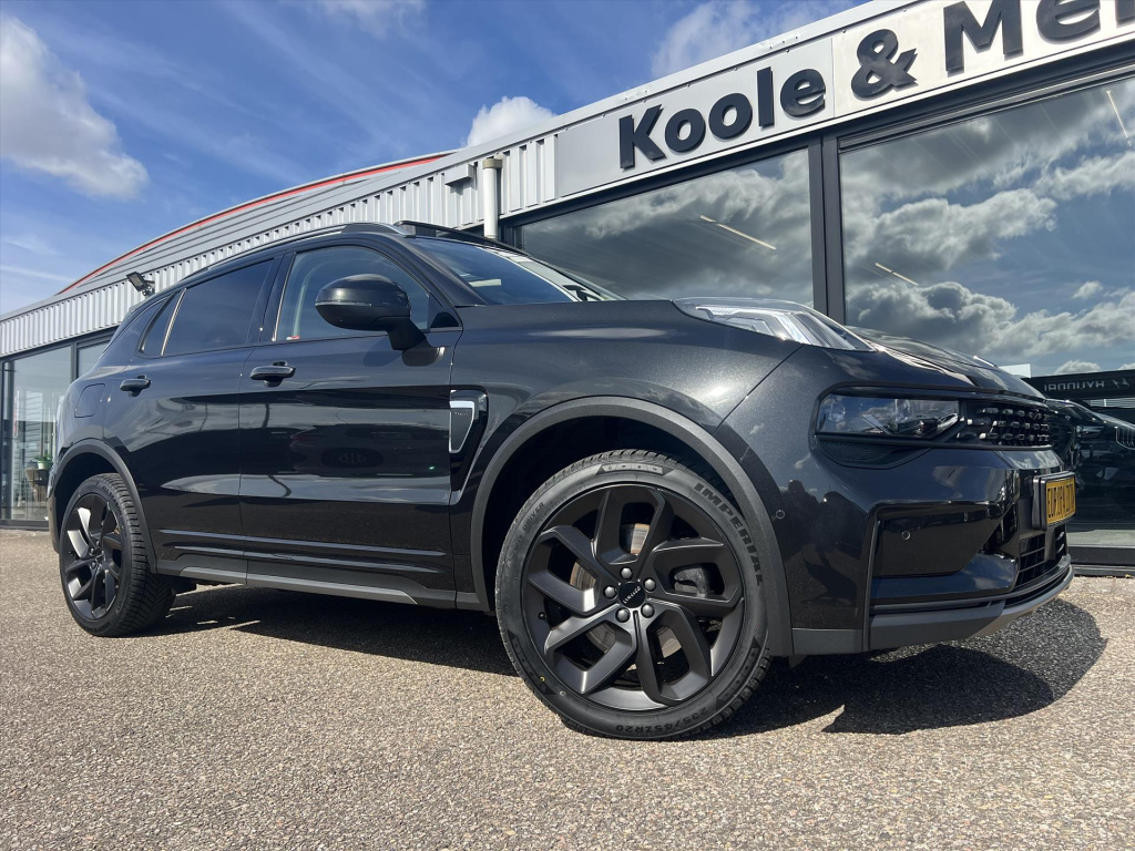 Lynk & Co 01