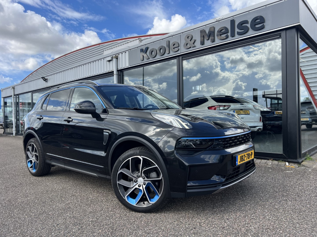 Lynk & Co 01