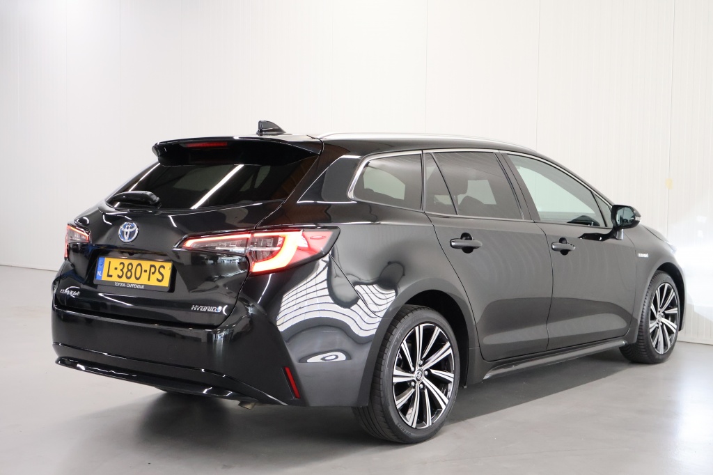 Toyota Corolla Touring Sports