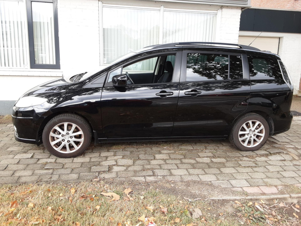 Mazda 5