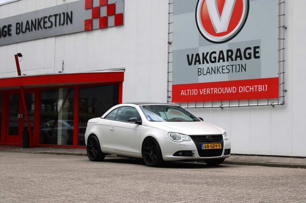 Volkswagen Eos