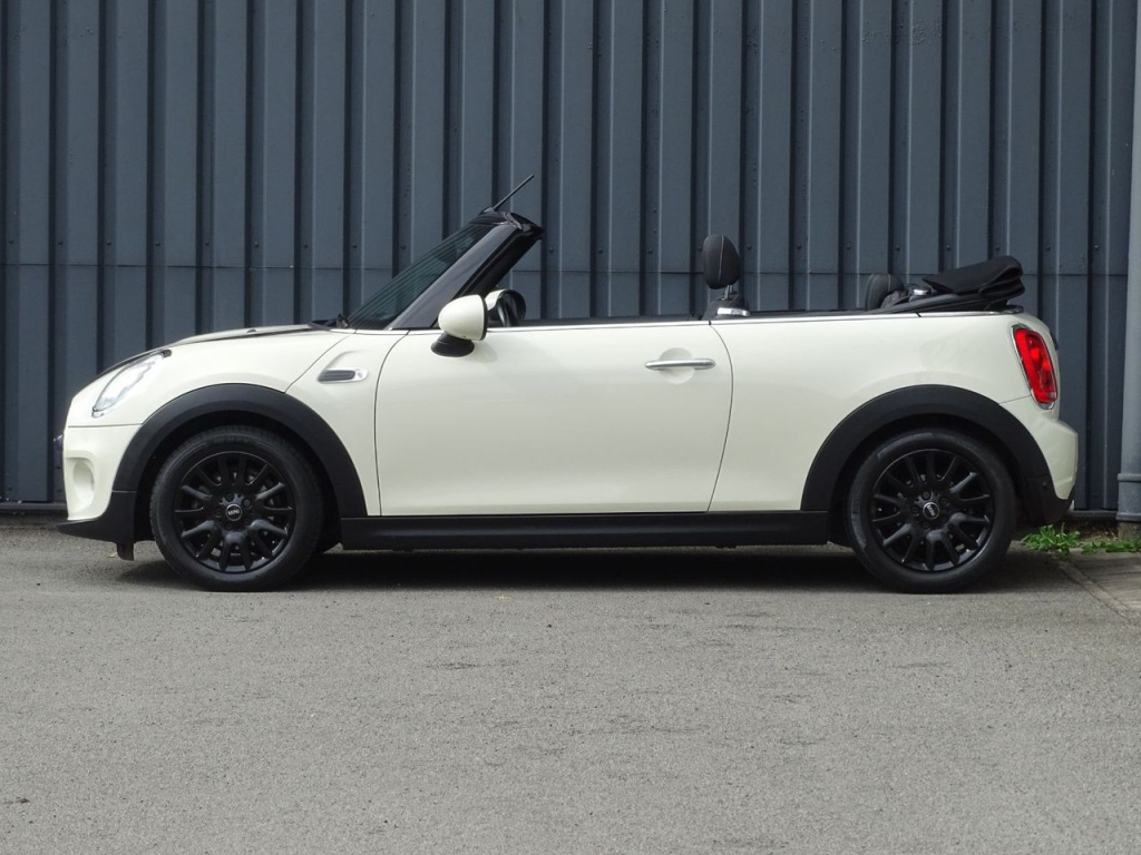 Mini Cooper Cabrio