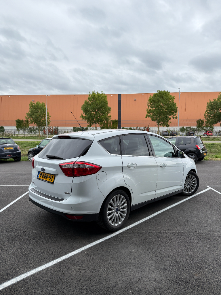 Ford C-max