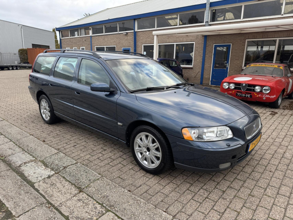 Volvo V70