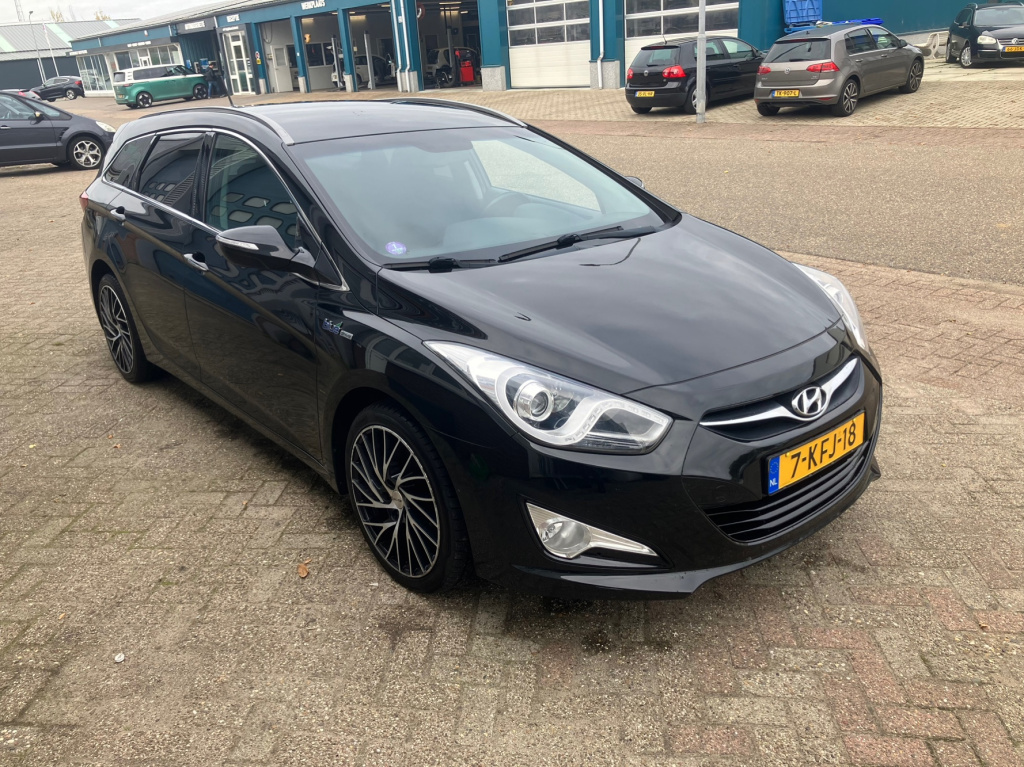 Hyundai I40